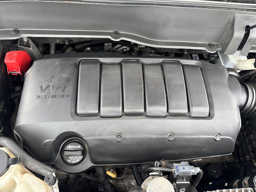 Used 2016 GMC Acadia SLE image 27