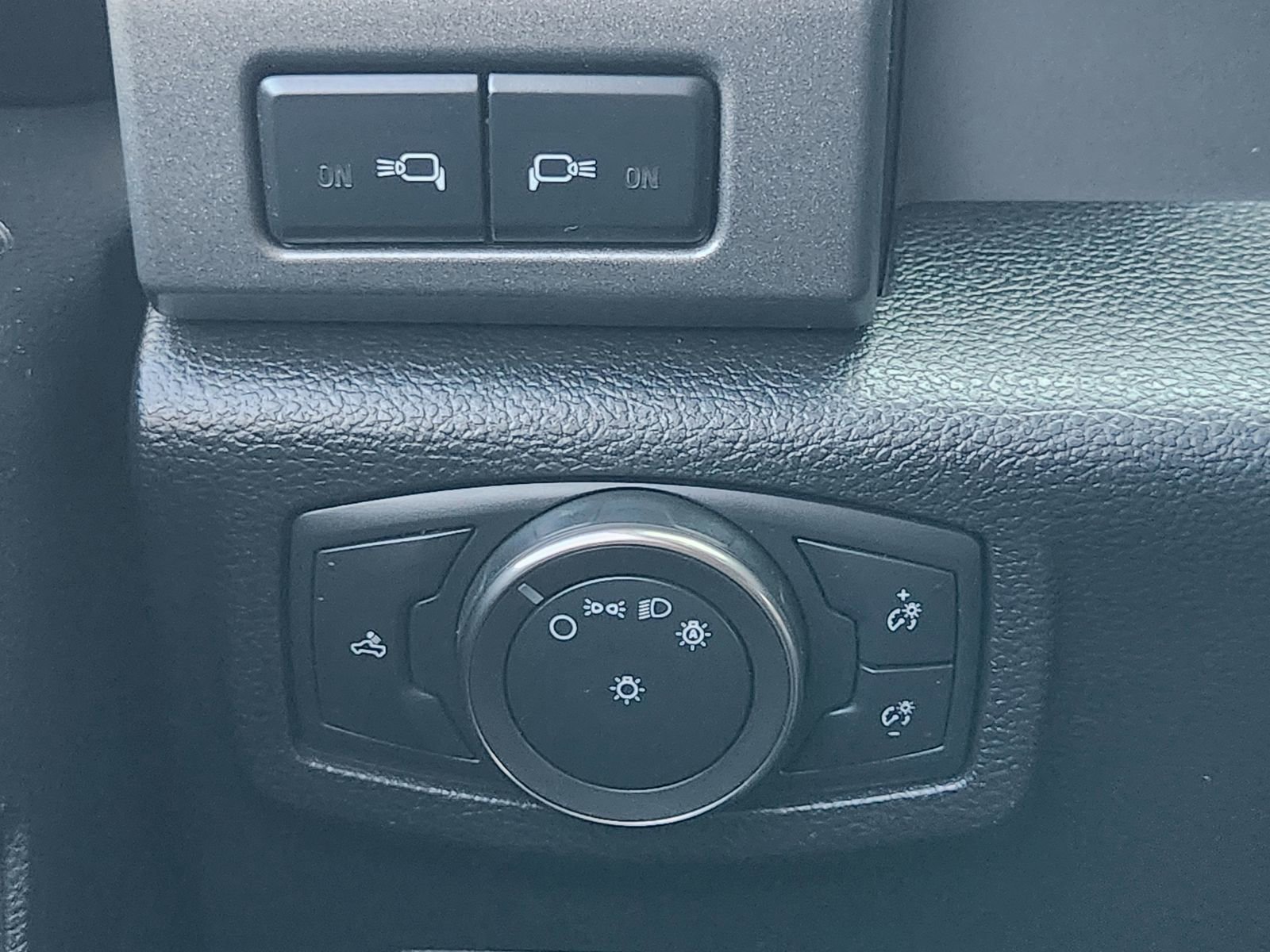 Used 2020 Ford F150 Raptor w/ Equipment Group 802A Luxury image 24