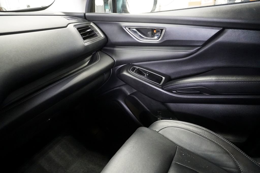 Used 2024 Subaru Ascent Limited image 31