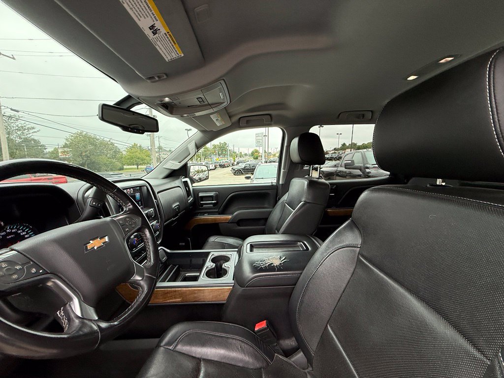 Used 2015 Chevrolet Silverado 1500 LTZ w/ LTZ Plus Package AWD/4WD image 13