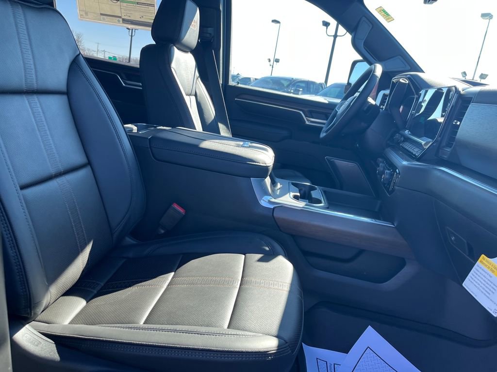 New 2026 Chevrolet Silverado 3500 High Country w/ High Country Premium Package image 31