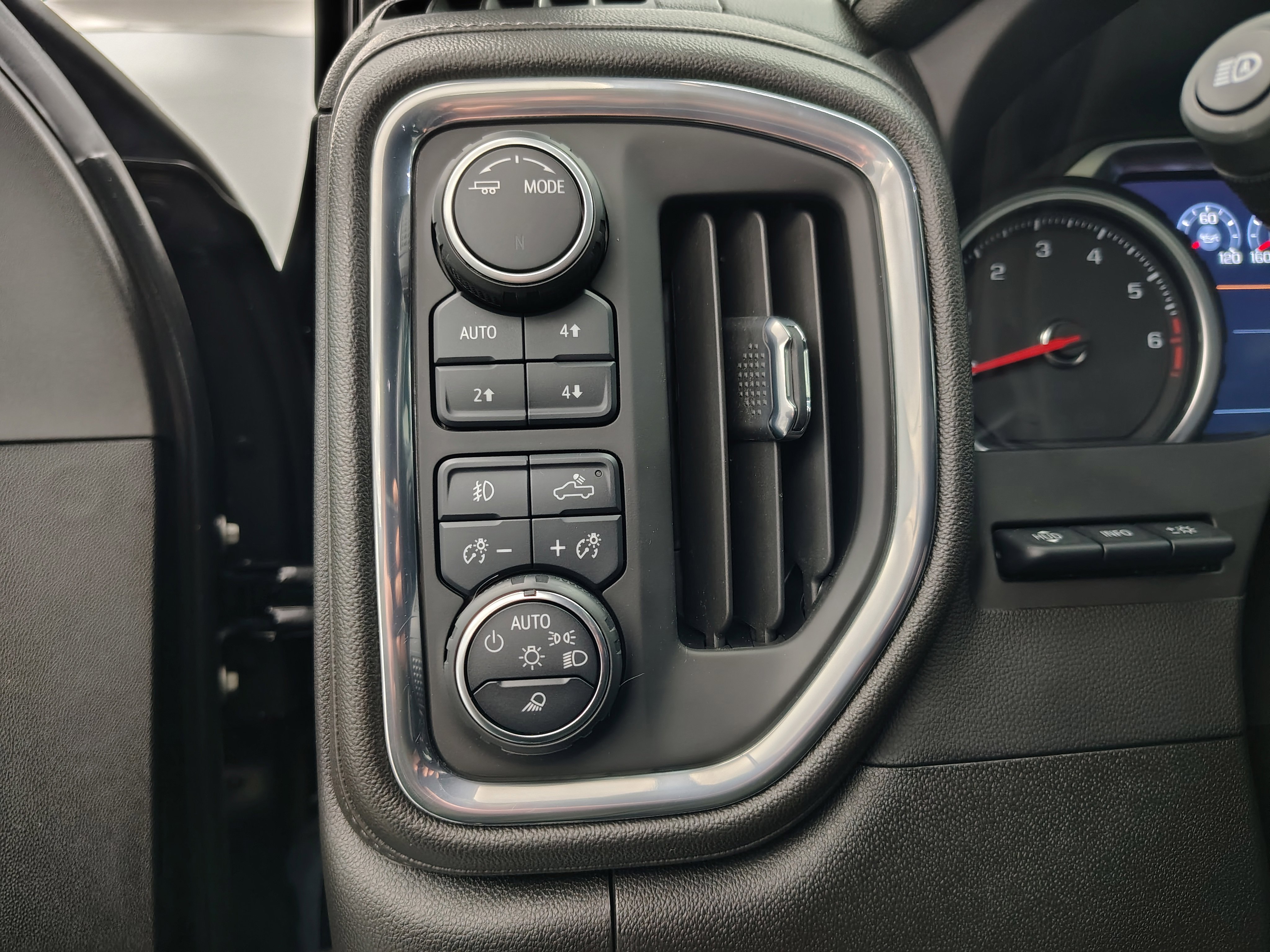 Used 2022 Chevrolet Silverado 3500 High Country w/ Technology Package image 51