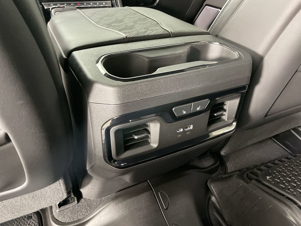 Used 2025 GMC Sierra 1500 AT4X image 22