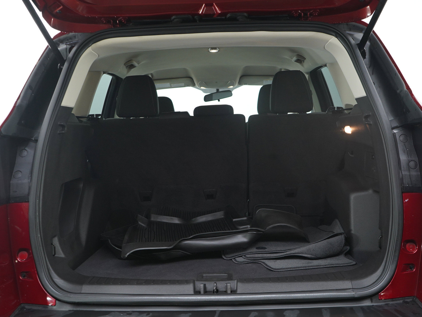 Used 2018 Ford Escape SE w/ SE Sync 3 Package AWD/4WD image 18