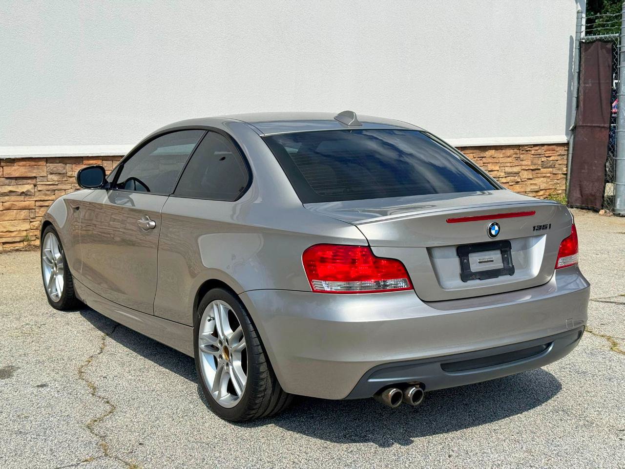 Used 2010 BMW 135i Coupe RWD image 6