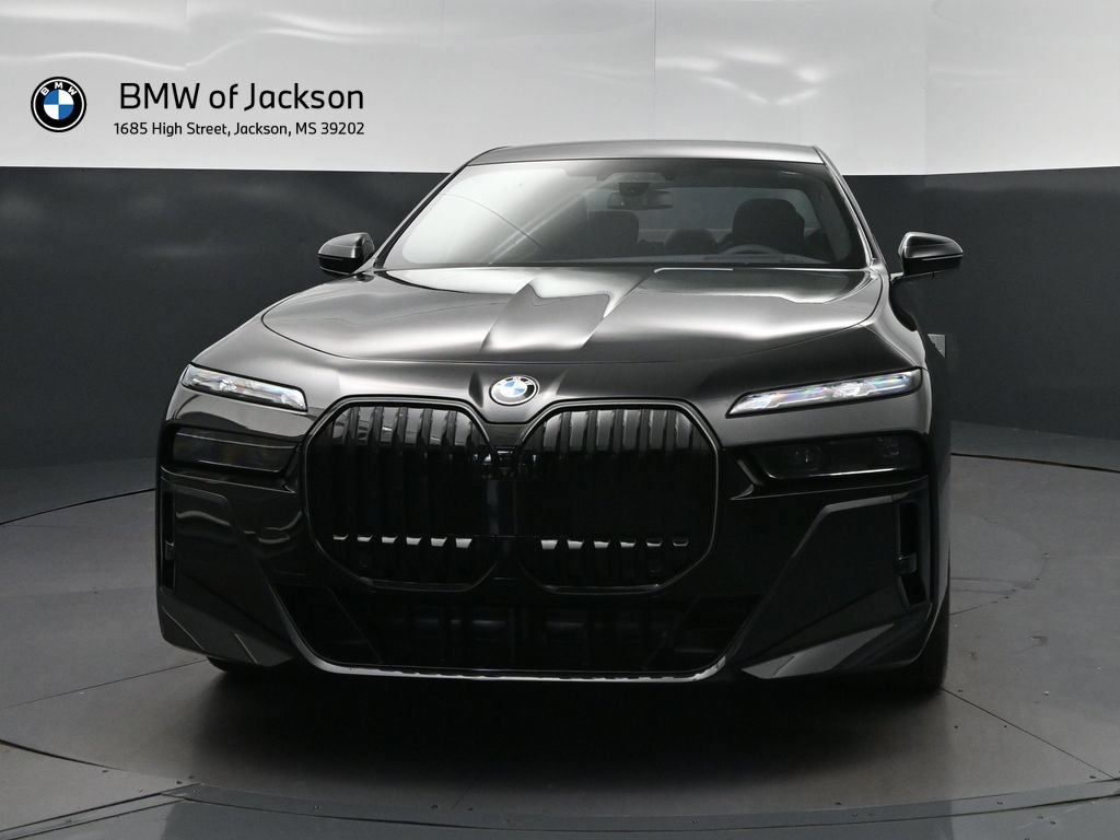 New 2026 BMW 760i xDrive w/ Executive Package AWD/4WD image 10