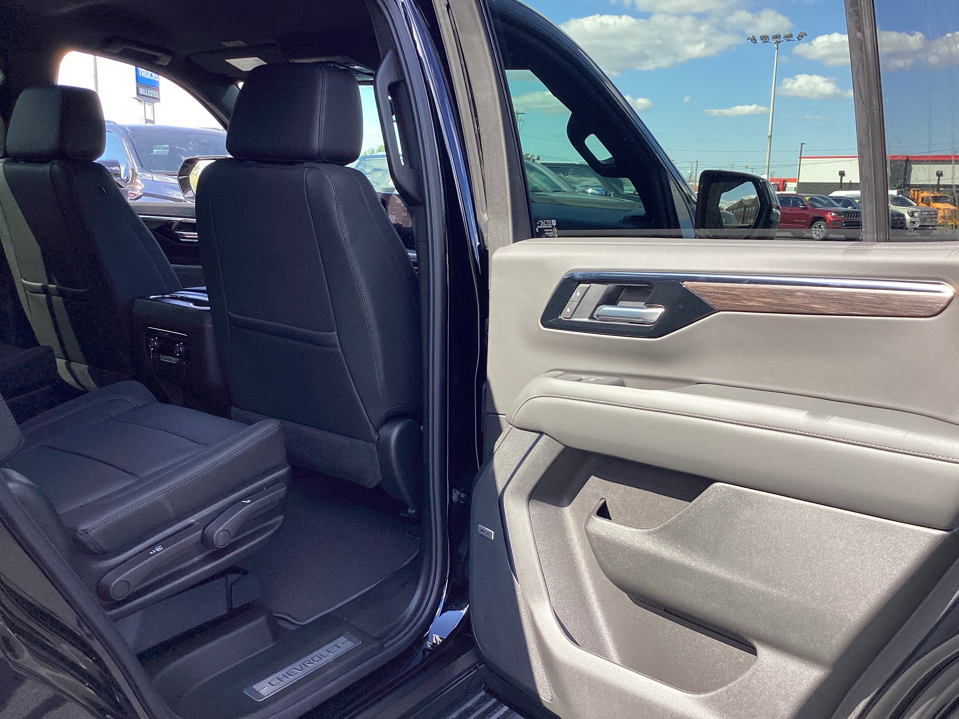 New 2026 Chevrolet Tahoe LT w/ Comfort Package image 31