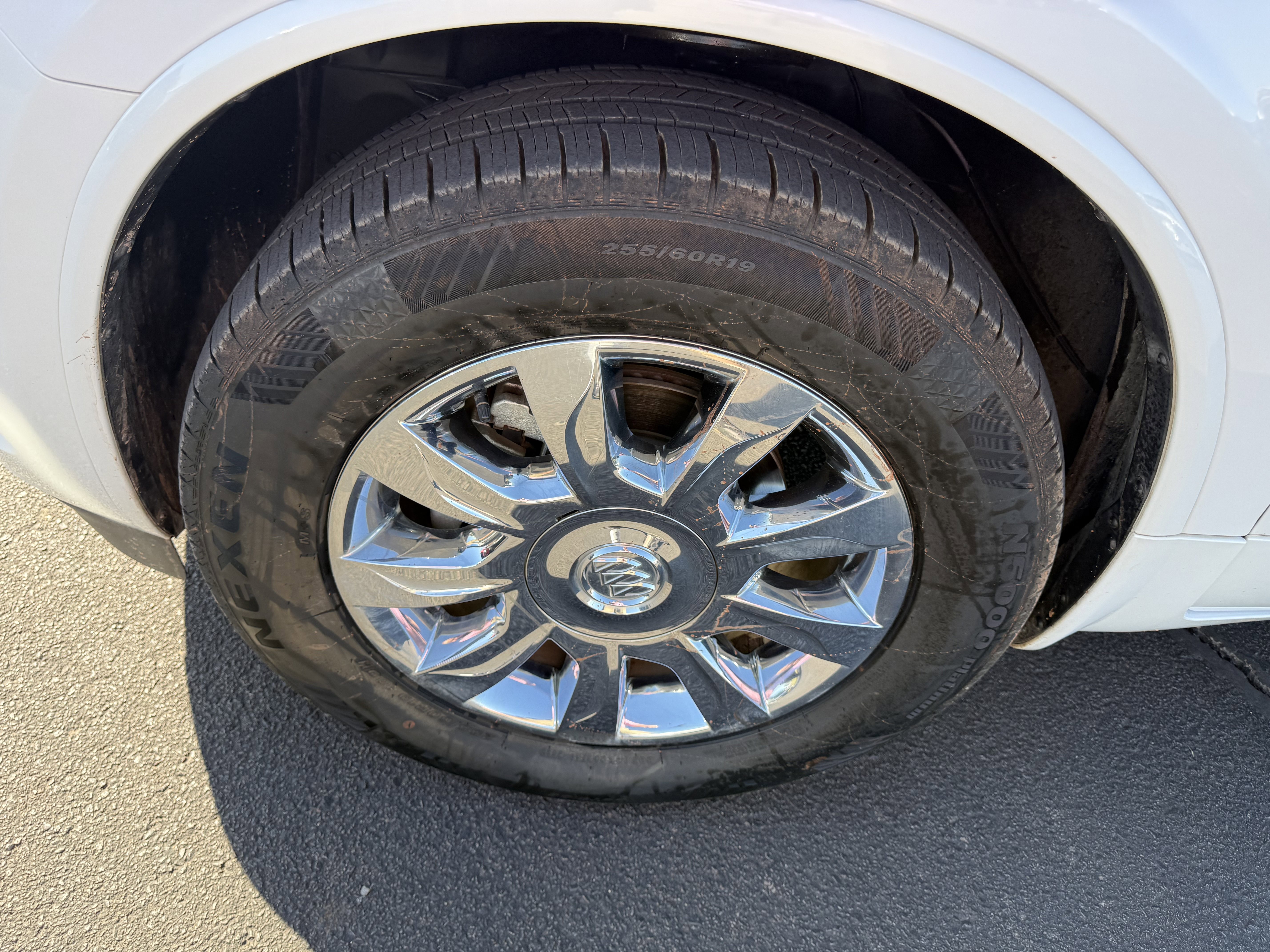 Used 2017 Buick Enclave Leather image 5