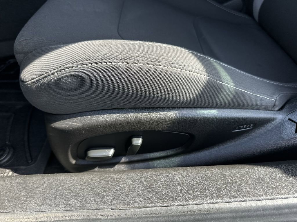 Used 2018 Chevrolet Camaro LT w/ RS Package RWD image 12