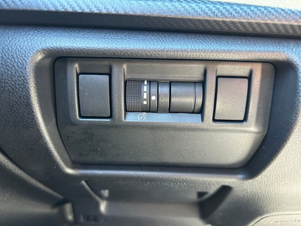 Used 2024 Subaru Crosstrek 2.5i Sport AWD/4WD image 18