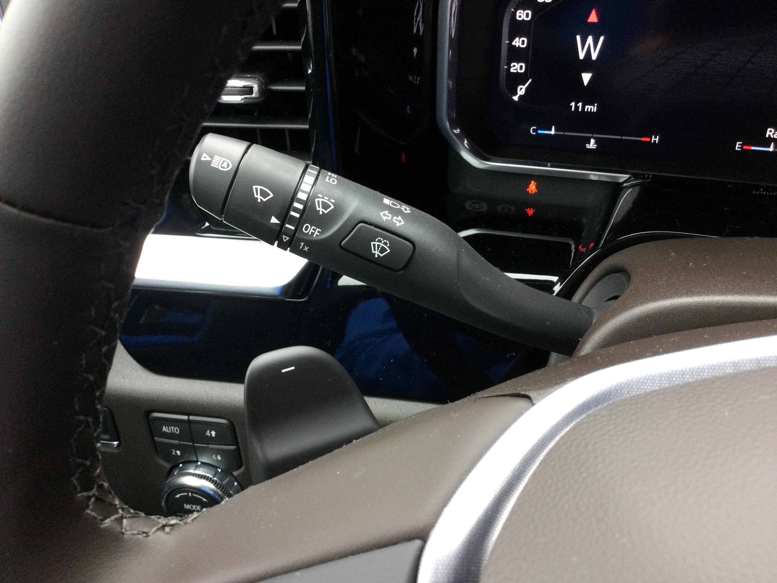 New 2026 GMC Sierra 1500 SLT w/ SLT Premium Plus Package image 17