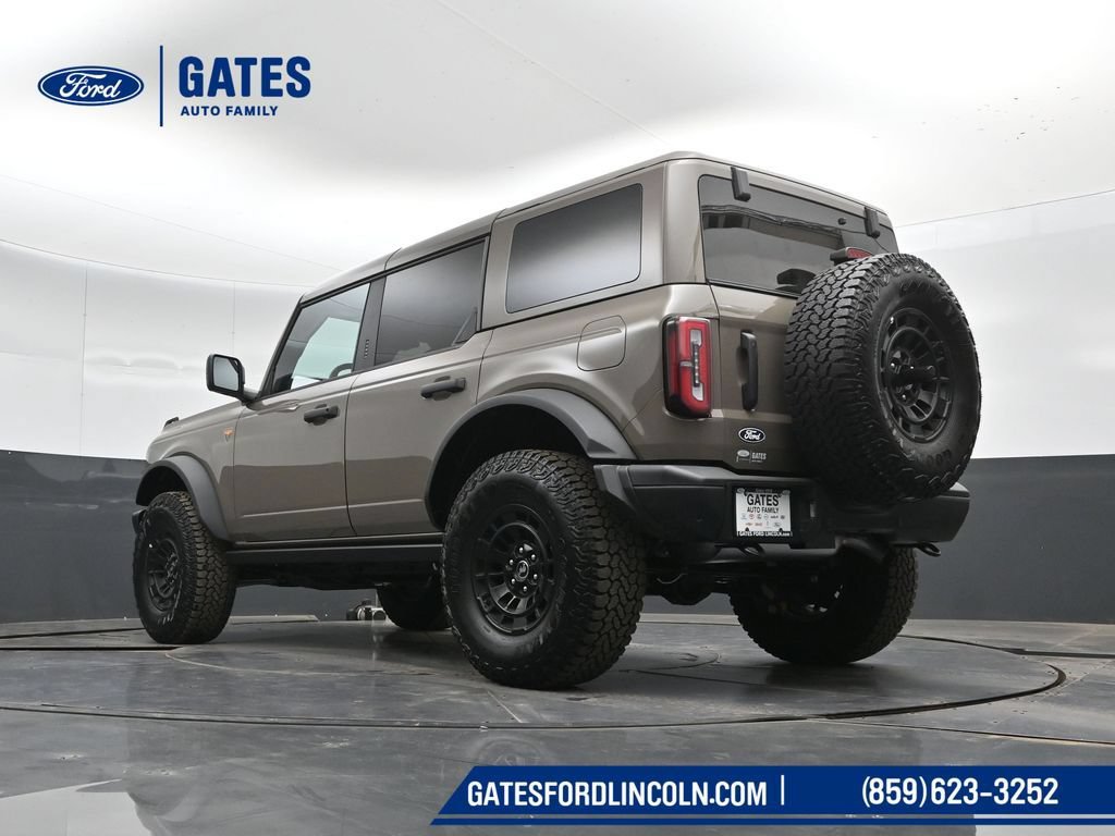 Used 2026 Ford Bronco Badlands AWD/4WD image 44