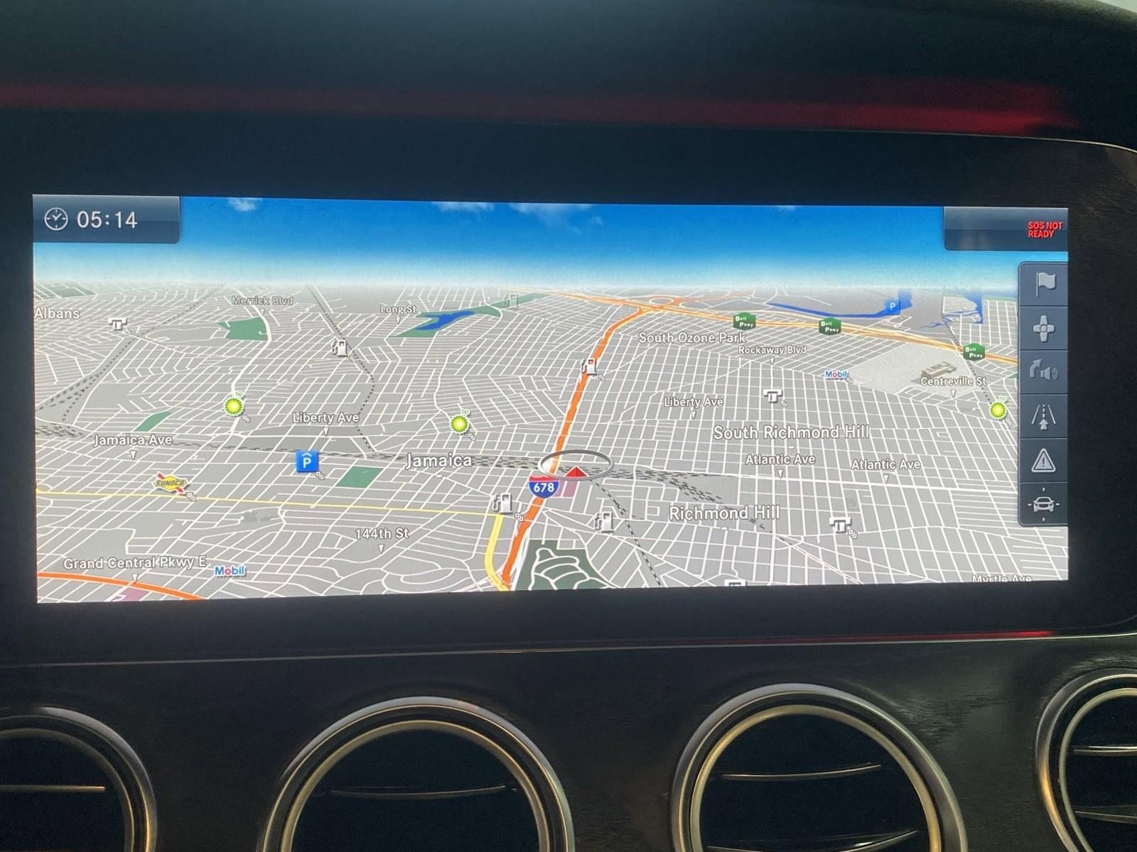 Used 2017 Mercedes-Benz E 43 AMG 4MATIC Sedan image 27