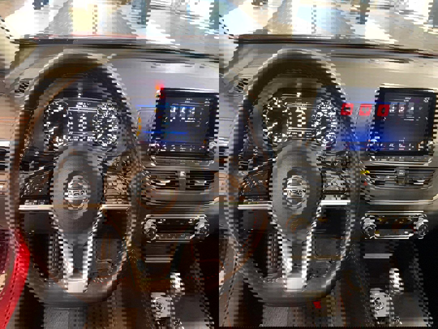 Used 2021 Nissan Altima 2.5 SR w/ SR Premium Package image 14