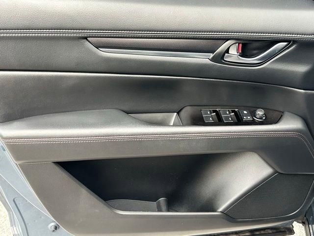 Used 2022 MAZDA CX-5 Carbon Edition image 23