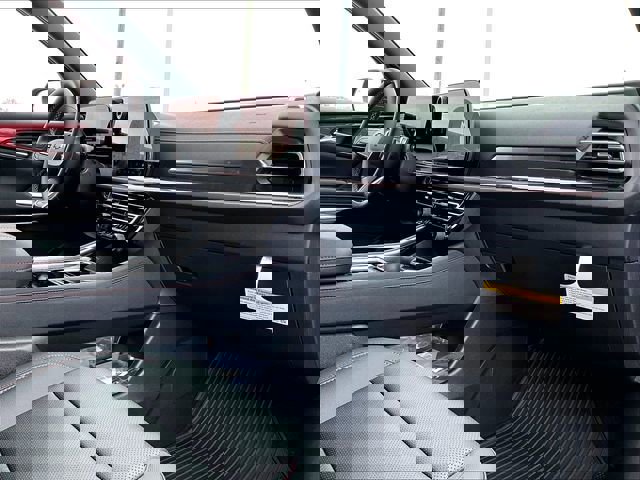 New 2026 Chevrolet Traverse Z71 w/ Driver Confidence Package image 9