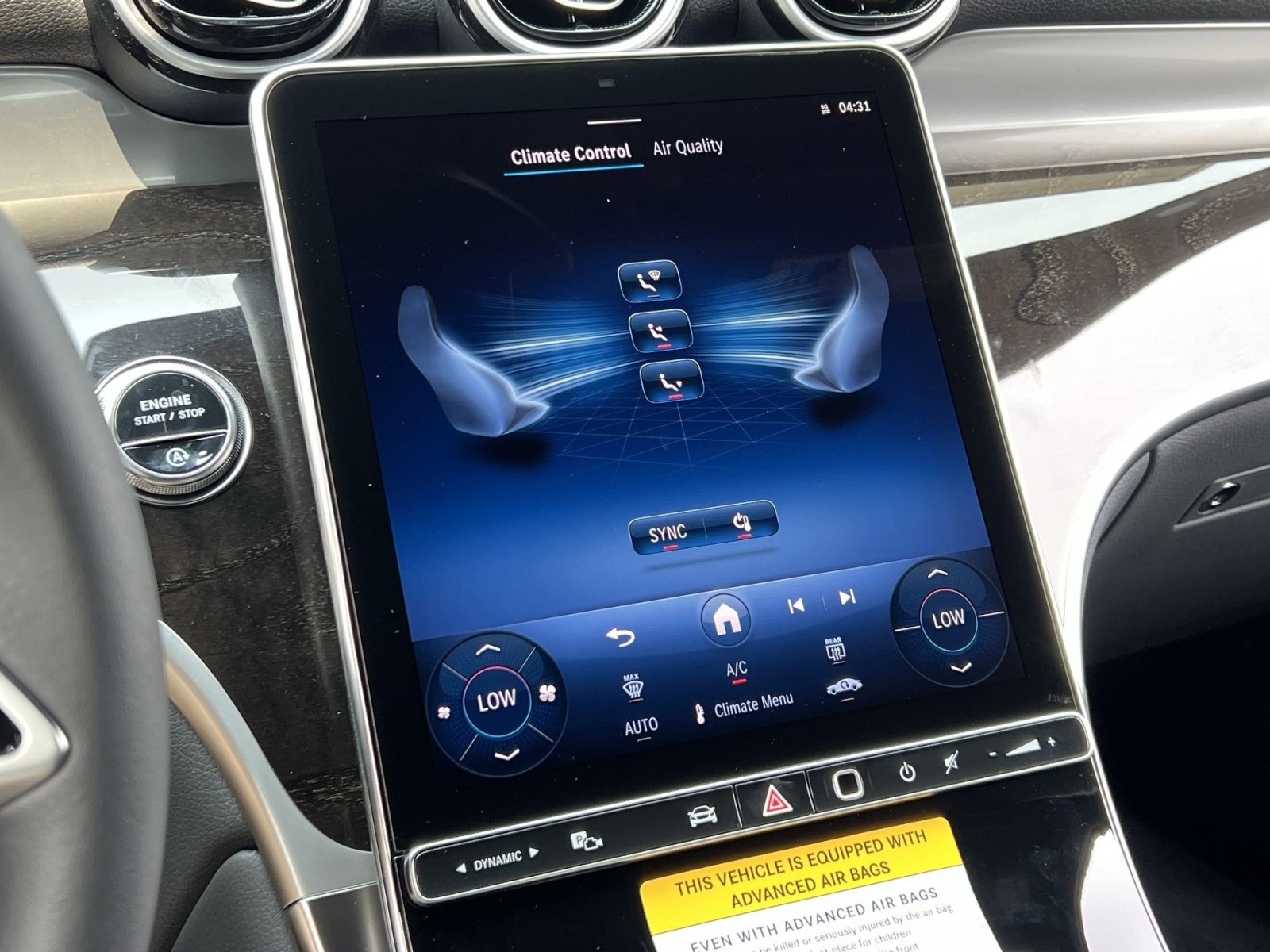 Certified 2025 Mercedes-Benz GLC 300 4MATIC image 19