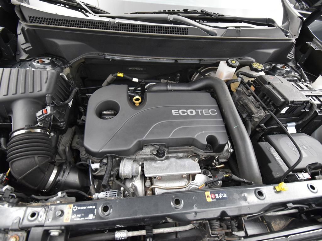 Used 2021 Chevrolet Equinox LS w/ LS Convenience Package image 15