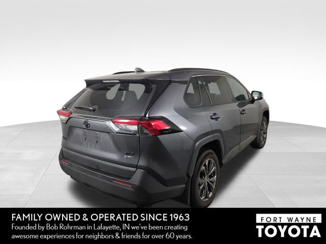 Used 2025 Toyota RAV4 XLE Premium image 7