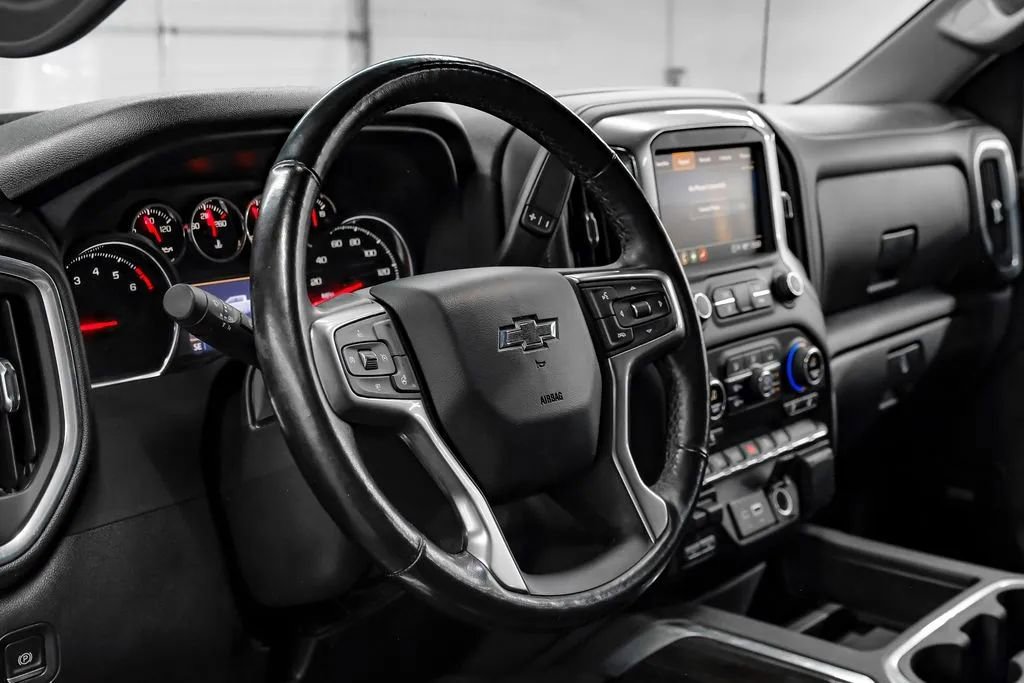 Used 2022 Chevrolet Silverado 1500 LT Trail Boss w/ Convenience Package II AWD/4WD image 21
