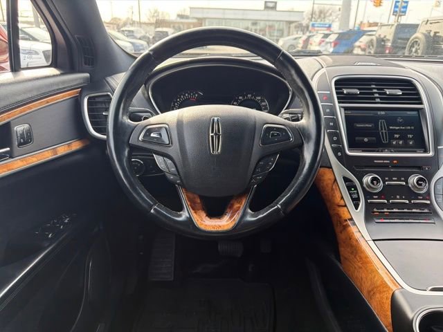 Used 2016 Lincoln MKX Select w/ Select Plus Package image 16