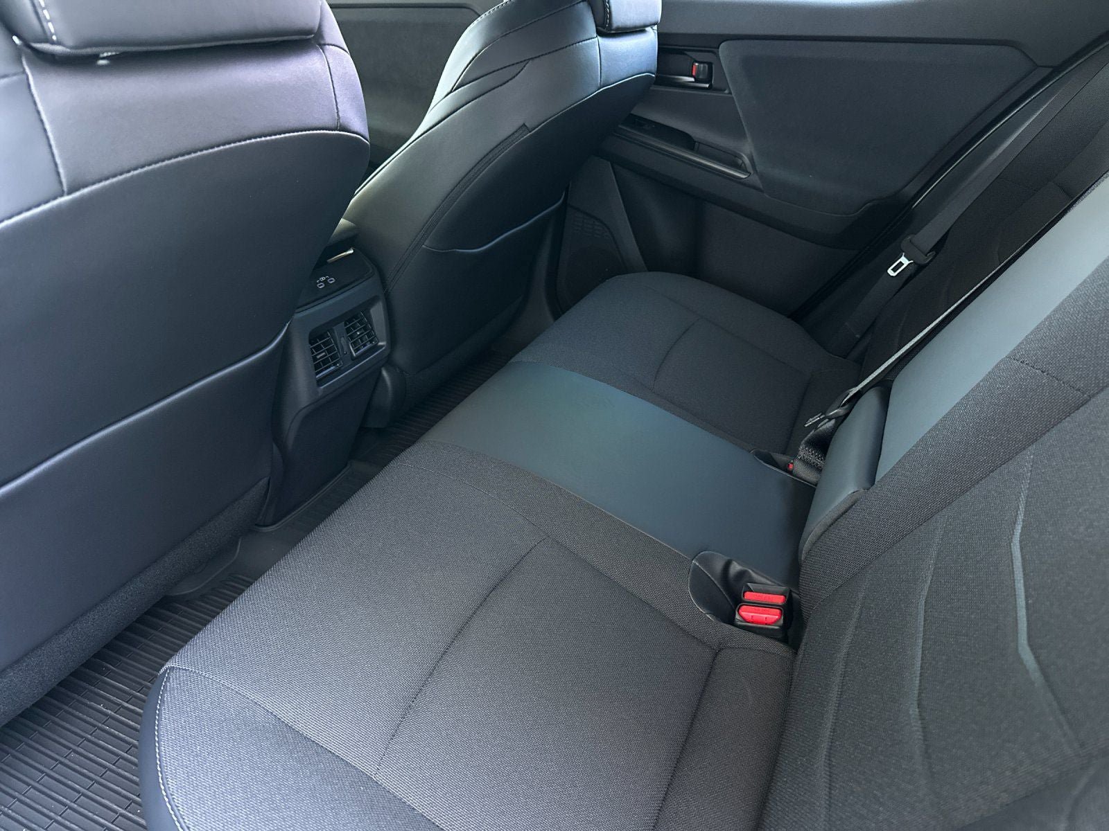 New 2026 Toyota C-HR AWD/4WD image 10