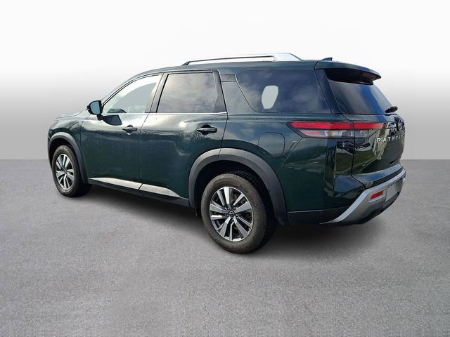 Used 2025 Nissan Pathfinder SL AWD/4WD image 6