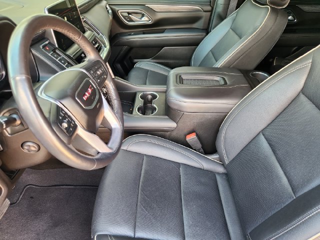 Used 2022 GMC Yukon SLT w/ SLT Luxury Package RWD image 12