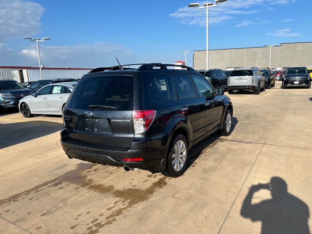 Used 2012 Subaru Forester 2.5X Limited AWD/4WD image 3