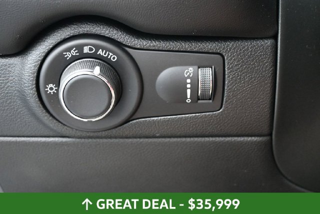 Used 2025 Dodge Durango R/T AWD/4WD image 38