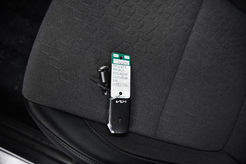 Used 2024 Kia Seltos X-Line image 27