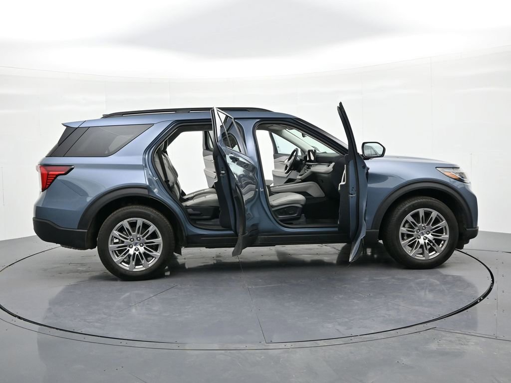 New 2026 Ford Explorer Active w/ Active Comfort Package image 26