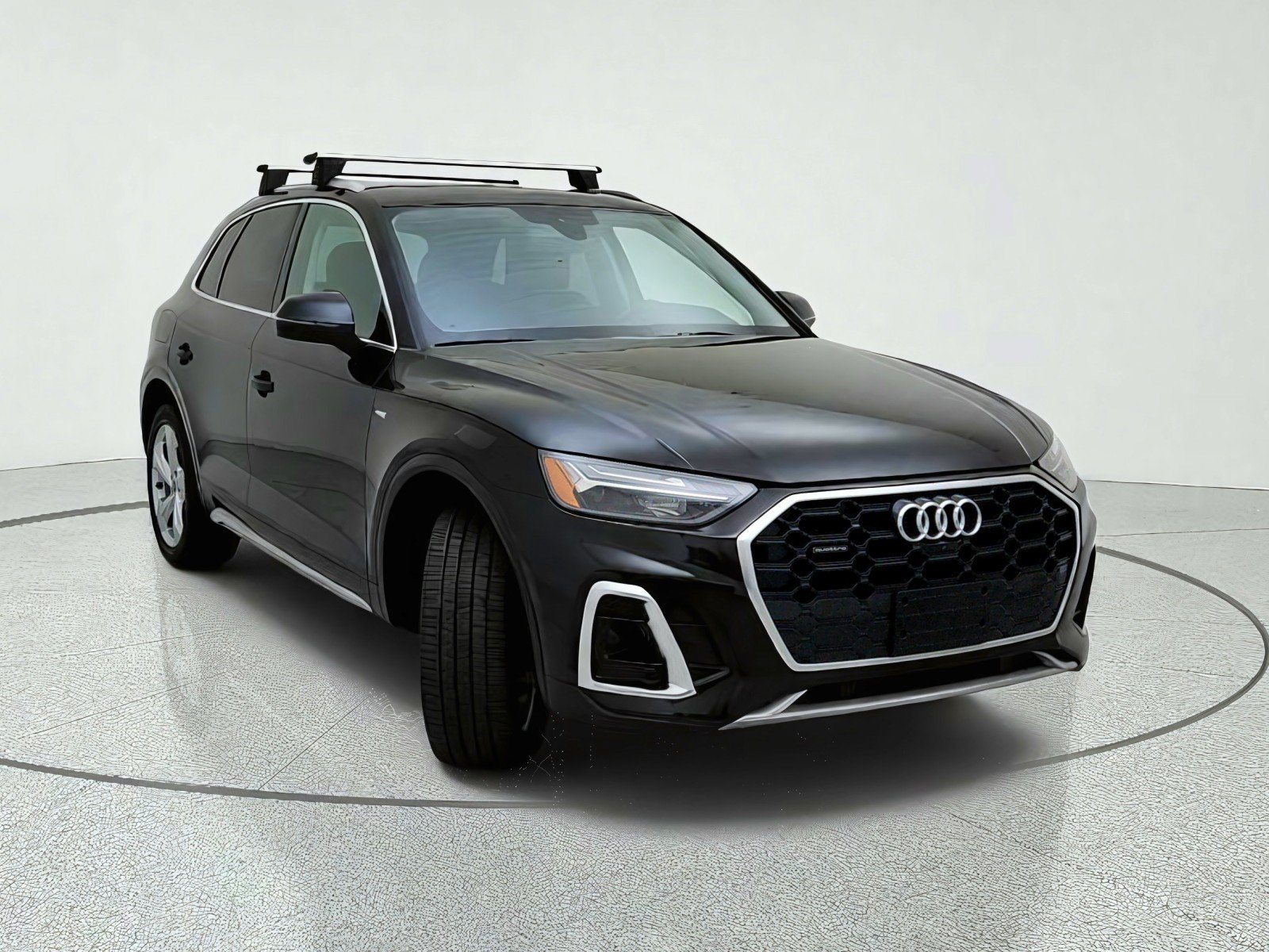 Used 2025 Audi Q5 2.0T Premium Plus w/ Premium Plus Package AWD/4WD image 4