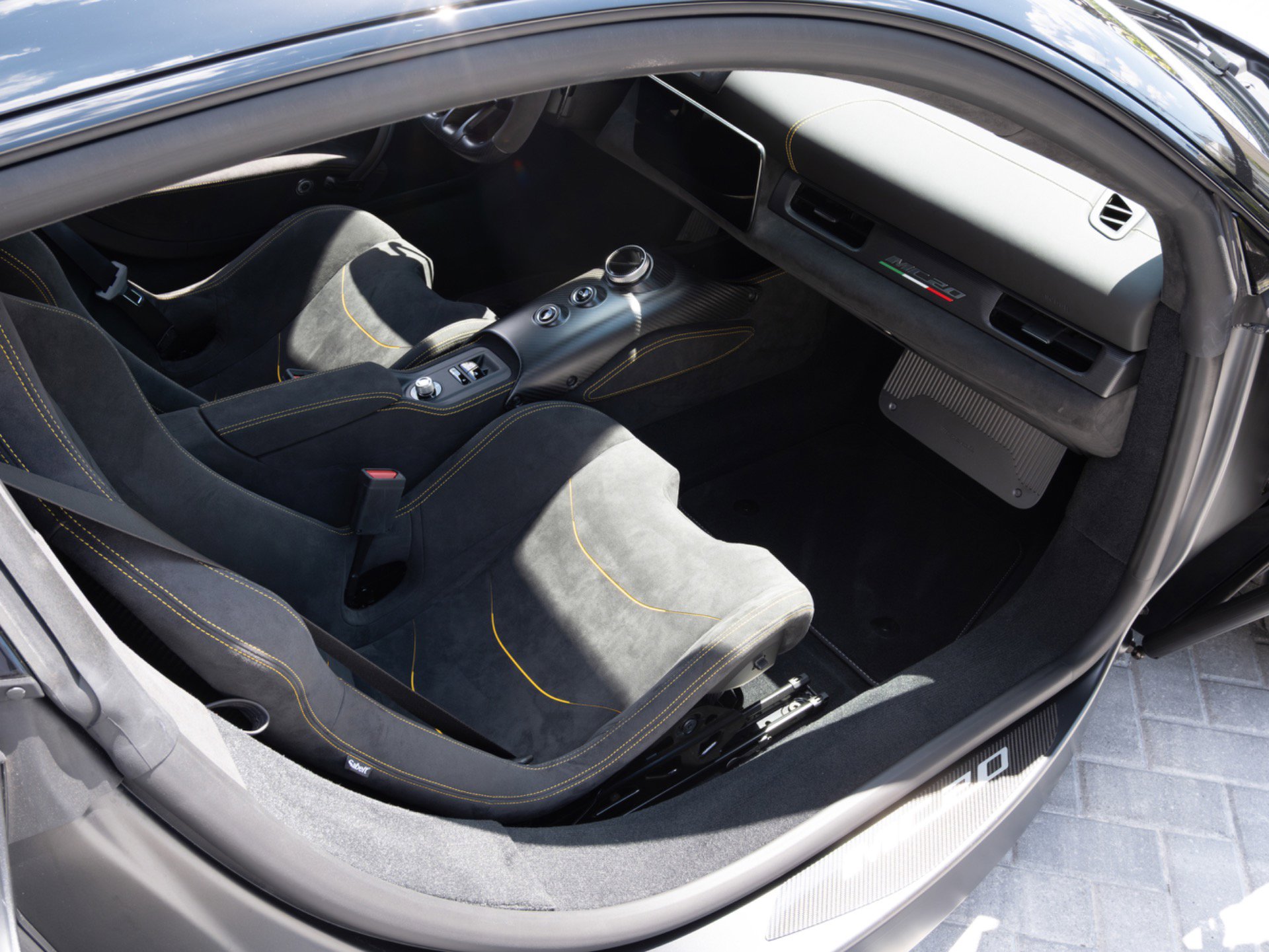 Used 2023 Maserati MC20 Coupe image 29