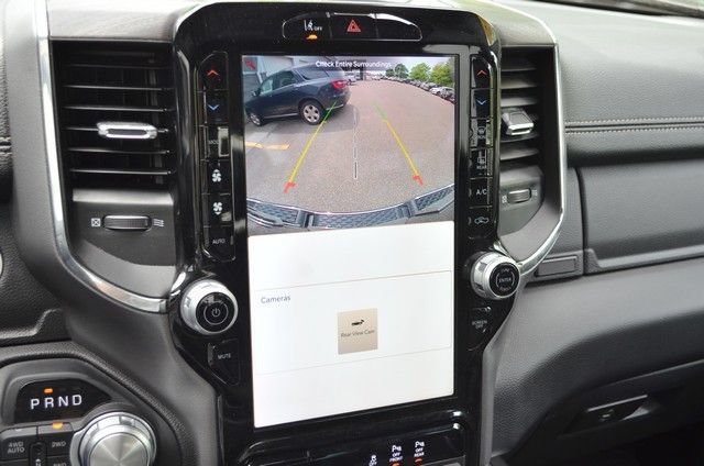 Used 2025 RAM 1500 Laramie AWD/4WD image 31