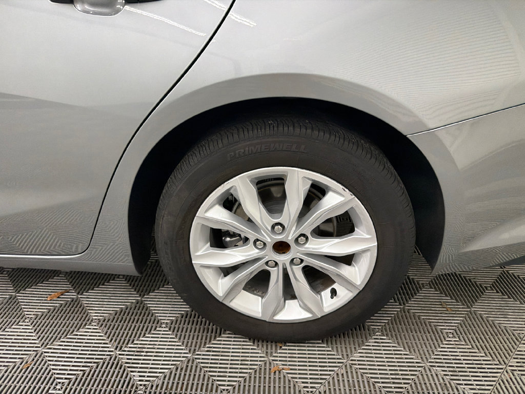 Used 2024 Chevrolet Malibu LT FWD image 19