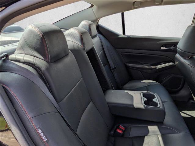 Used 2023 Nissan Altima 2.5 SR w/ SR Premium Package FWD image 18
