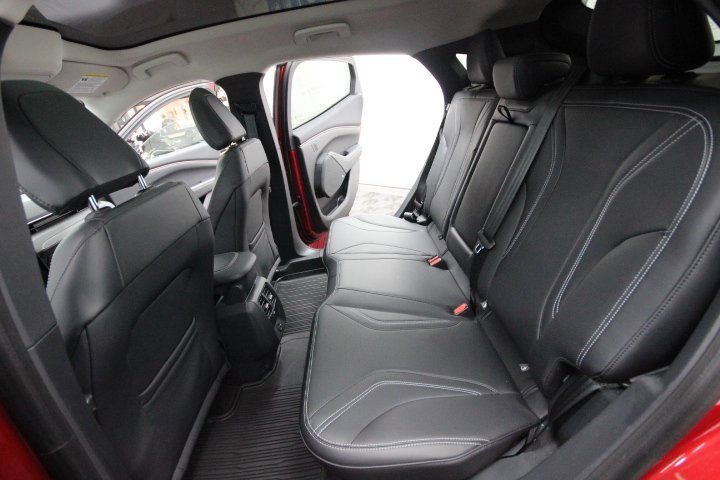 Used 2021 Ford Mustang Mach-E Premium AWD/4WD image 23