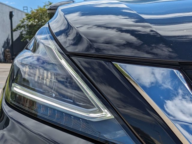 Used 2020 Nissan Murano SL w/ Moonroof Package AWD/4WD image 10