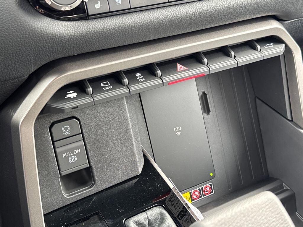 New 2026 Toyota Tundra Limited AWD/4WD image 28