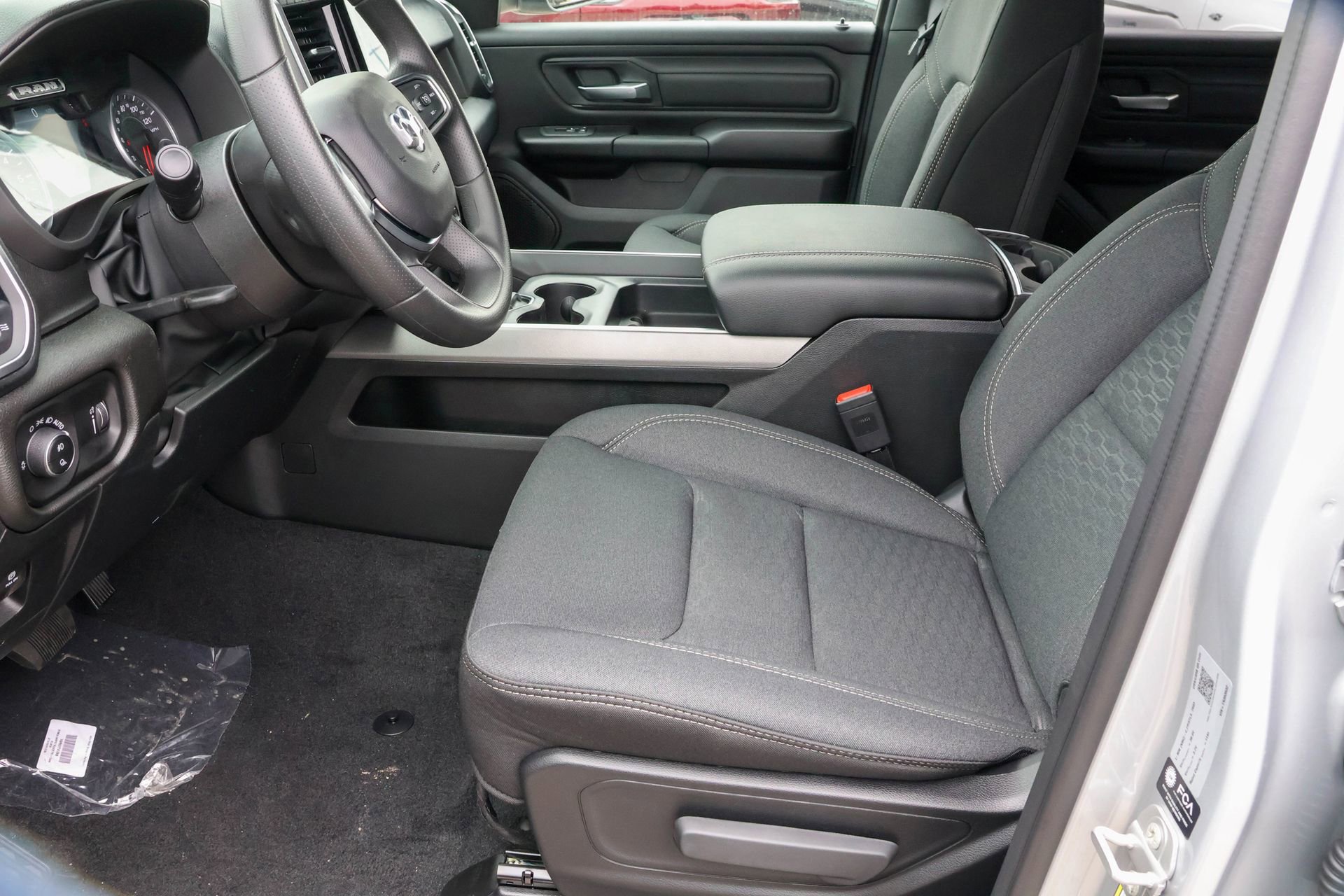 New 2026 RAM 1500 Express image 4