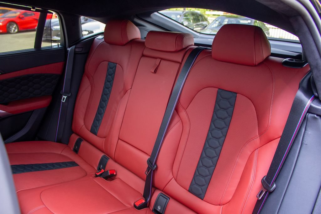 Used 2026 BMW X6 M Competition AWD/4WD image 21