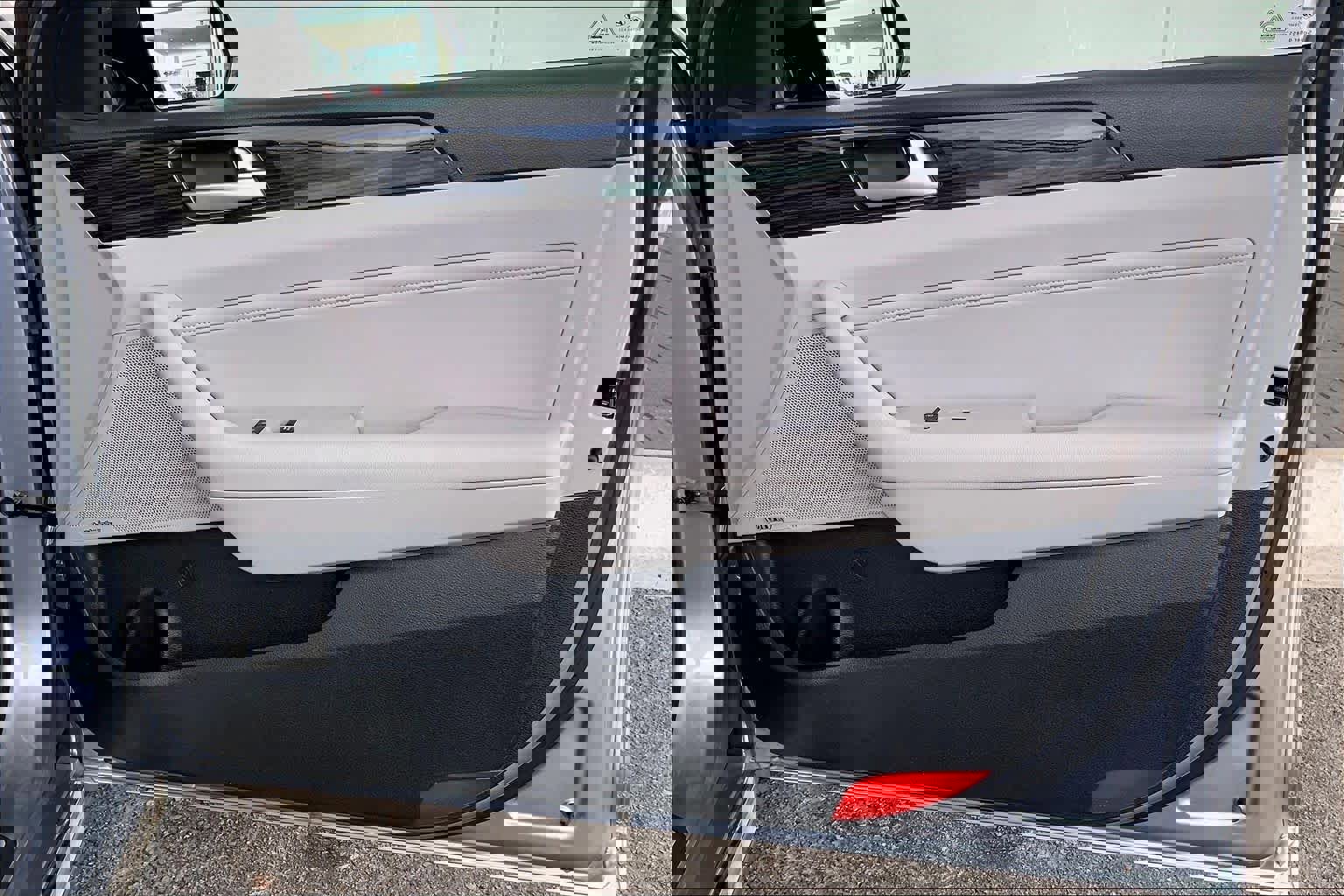 Used 2016 Hyundai Sonata Limited w/ Option Group 05 image 23