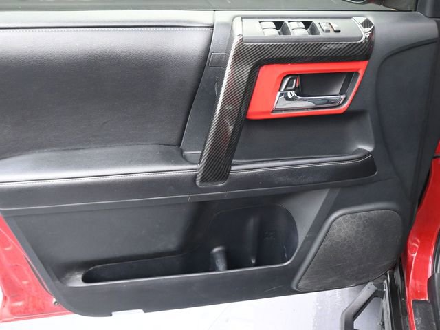 Used 2015 Toyota 4Runner SR5 image 12