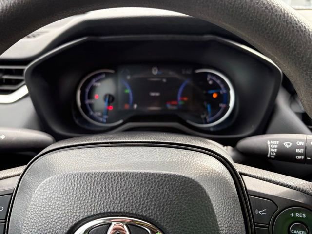 Used 2024 Toyota RAV4 LE image 15