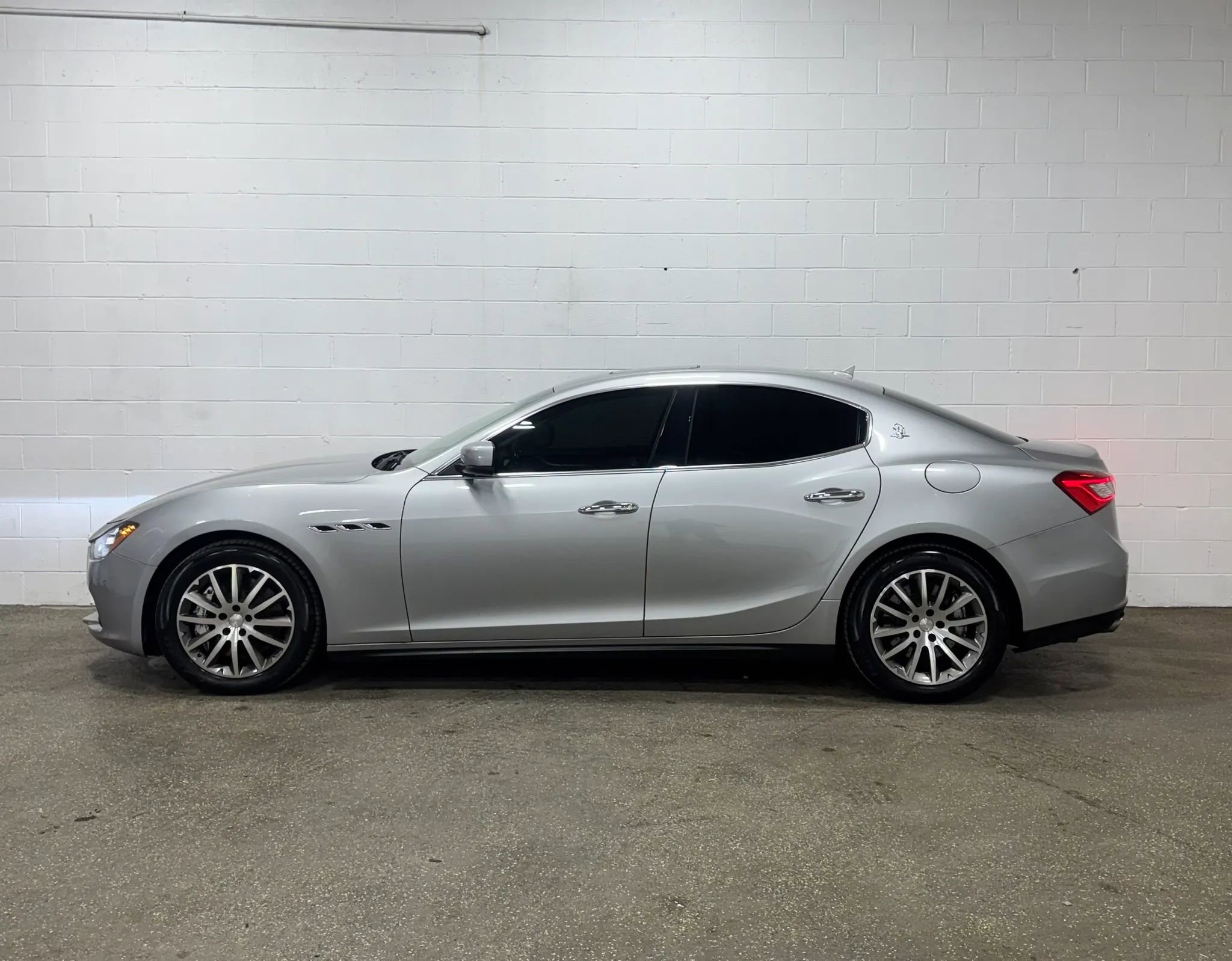 Used 2014 Maserati Ghibli S Q4 AWD/4WD image 6