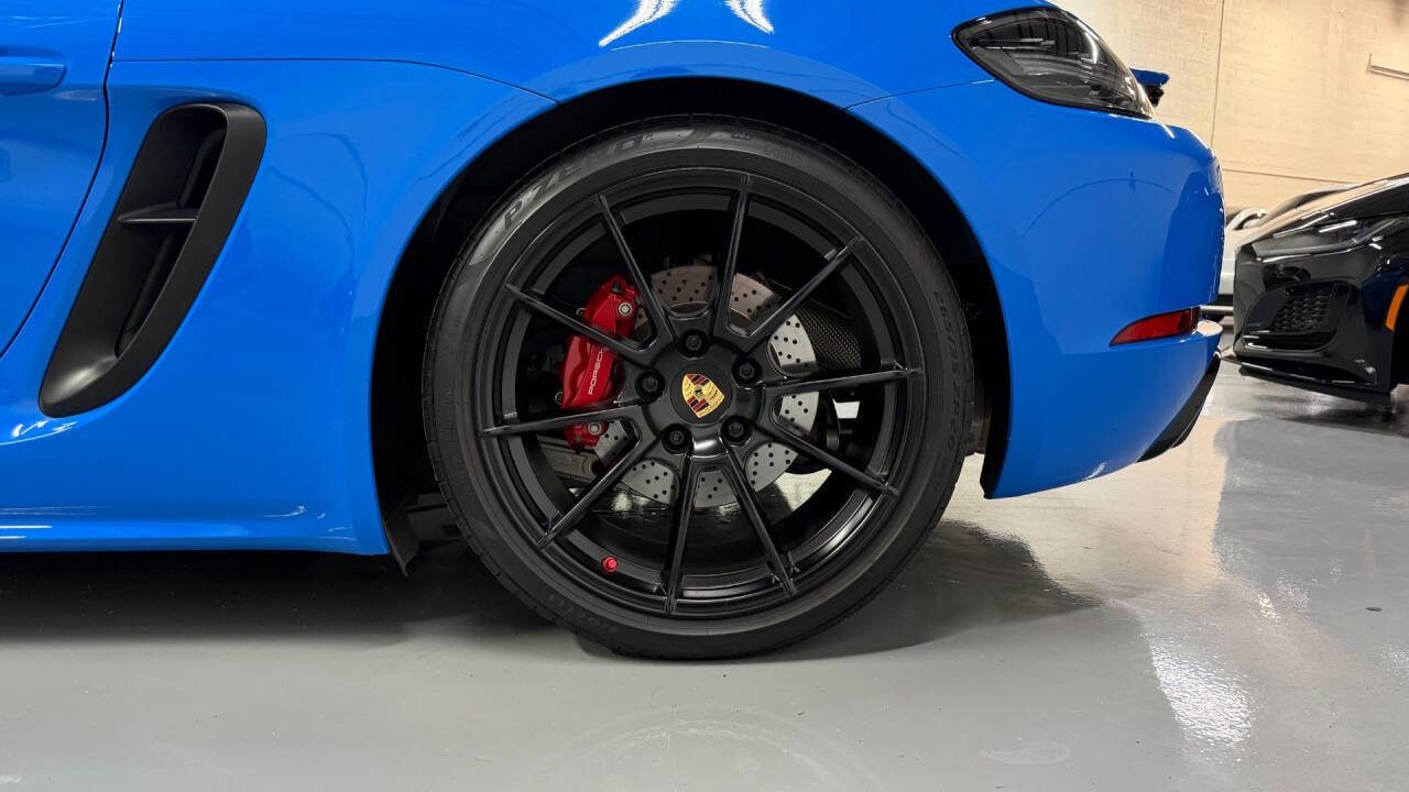 Used 2022 Porsche 718 Cayman GTS RWD image 39