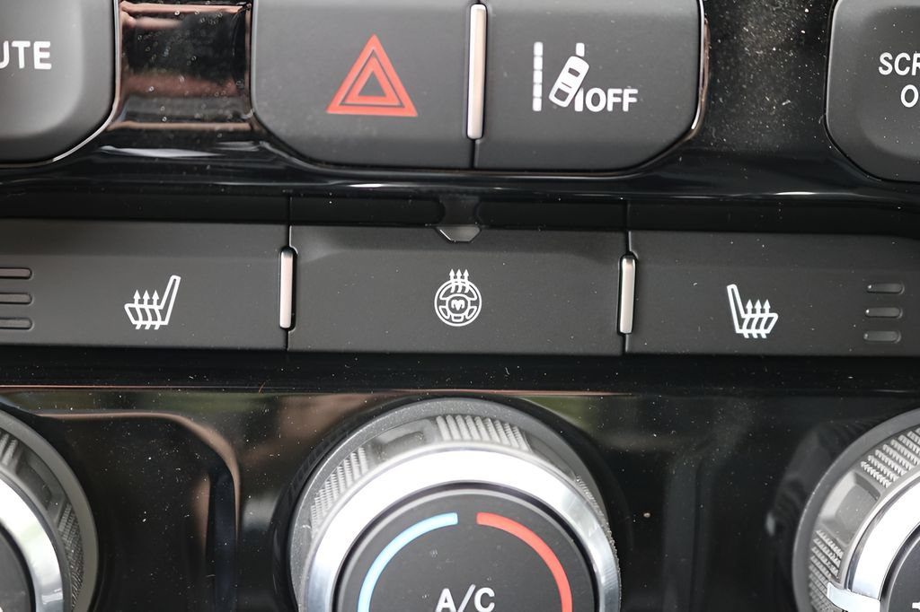 New 2026 RAM 1500 Lone Star w/ Night Edition AWD/4WD image 23
