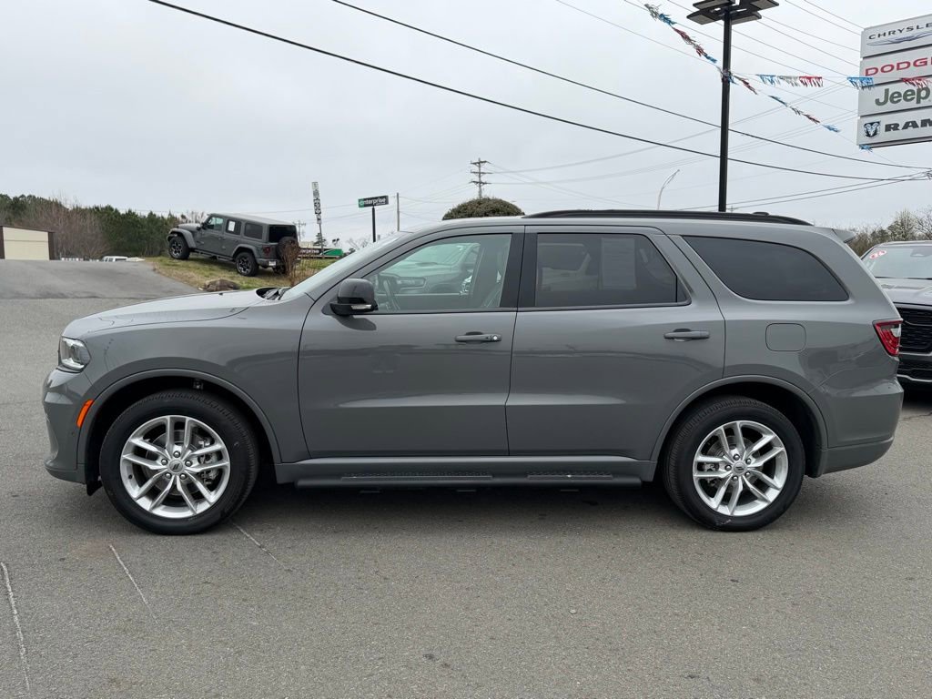 Used 2025 Dodge Durango GT image 8