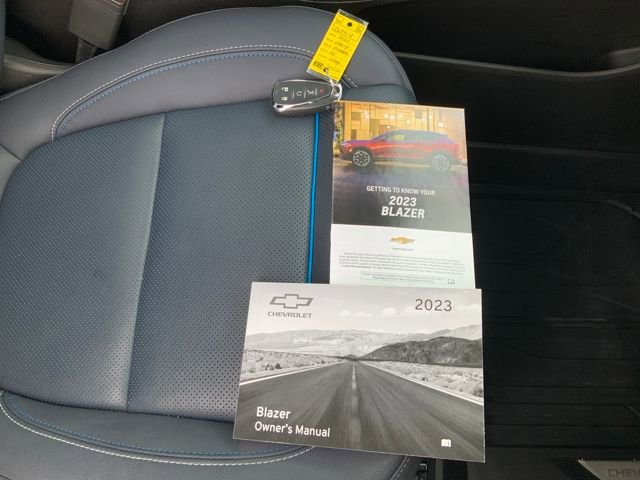 Certified 2023 Chevrolet Blazer RS w/ Driver Confidence II Package image 17